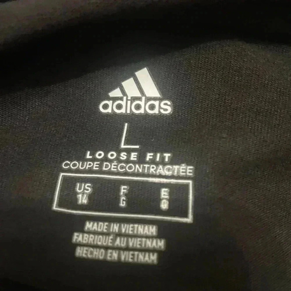 ADIDAS Girls' Long Sleeve Hooded Graphic Tee, Black with Camo Print, Large or Md - Picture 5 of 7